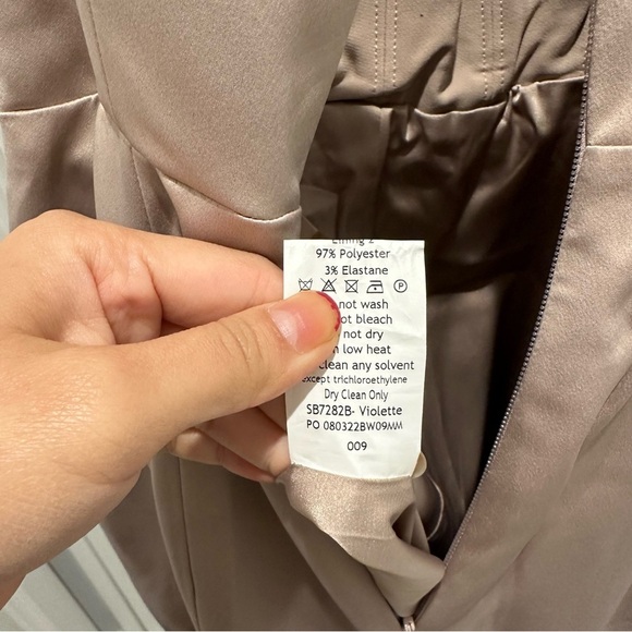 HOUSE OF CB 'Violette' Blush Satin Fishtail Gown - Picture 14 of 15